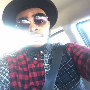 Meet your Posher, Aaron